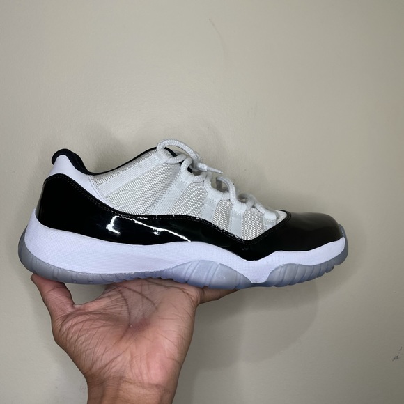 Jordan retro 11 low concord main image 4